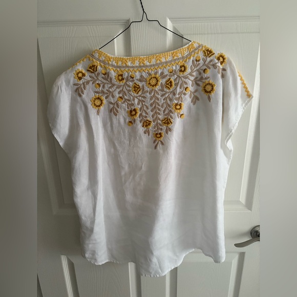 johnny was linen embroidered top xl - Picture 3 of 5